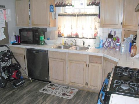 311 E Main St, Tecumseh, OK 74873 photo 4