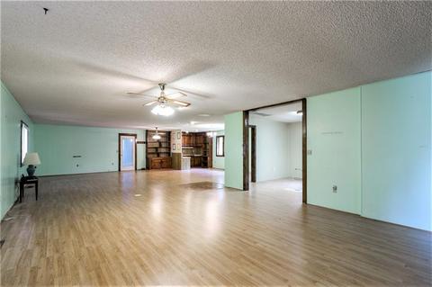 30051 Oakridge, Mcloud, OK 74851 photo 12