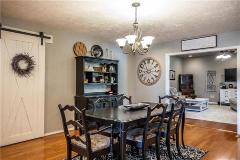 827 N Brewer Ave, Hydro, OK 73048 photo 4