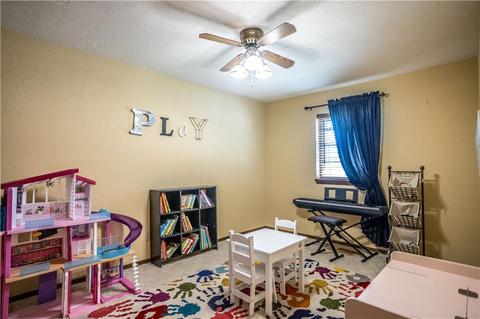 827 N Brewer Ave, Hydro, OK 73048 photo 17