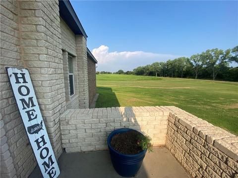 19401 E 970 Rd, Hammon, OK 73650 photo 1