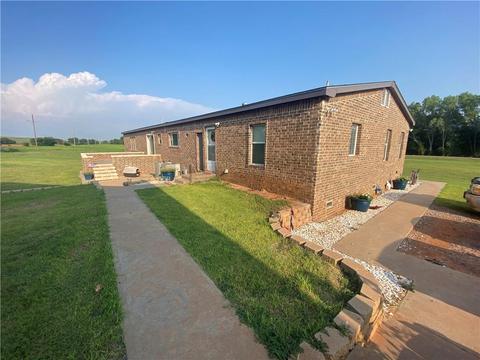 19401 E 970 Rd, Hammon, OK 73650 photo 4