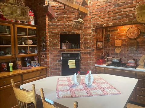 201 N Clift St, Hammon, OK 73650 photo 3