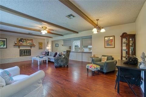 300 Sequoyah Ln, Altus, OK 73521 photo 6