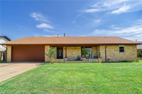 300 Sequoyah Ln, Altus, OK 73521 photo 1