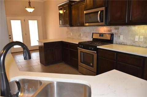 11112 NW 97th St, Yukon, OK 73099 photo 11