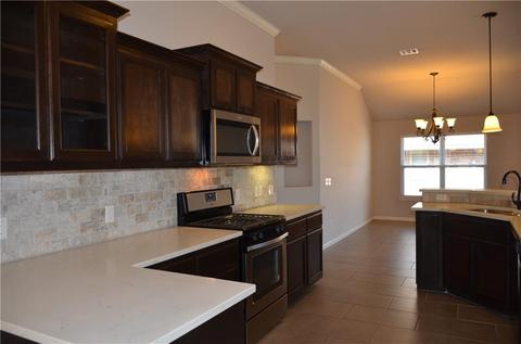 11112 NW 97th St, Yukon, OK 73099 photo 10