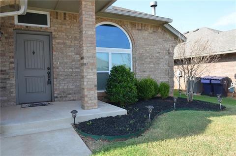 11112 NW 97th St, Yukon, OK 73099 photo 4