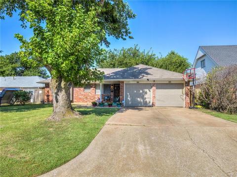 1605 N Gale Ave, Moore, OK 73160 photo 6
