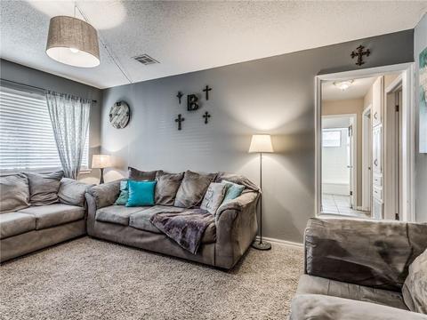 1605 N Gale Ave, Moore, OK 73160 photo 8