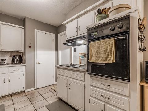 1605 N Gale Ave, Moore, OK 73160 photo 13