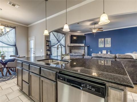 3809 Abingdon Dr, Norman, OK 73026 photo 9