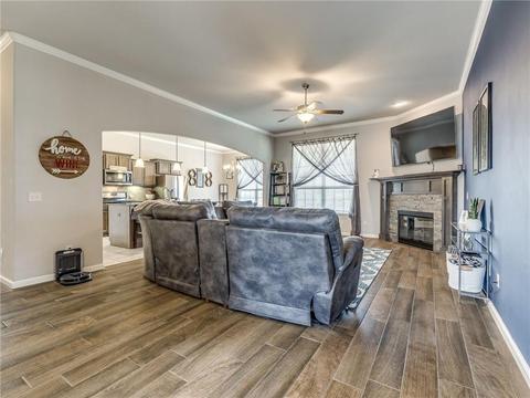 3809 Abingdon Dr, Norman, OK 73026 photo 5