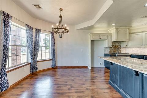 2306 Walnut Dr, Tuttle, OK 73089 photo 10