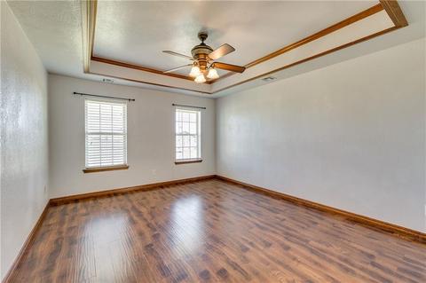2306 Walnut Dr, Tuttle, OK 73089 photo 17