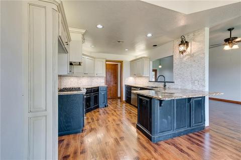 2306 Walnut Dr, Tuttle, OK 73089 photo 12
