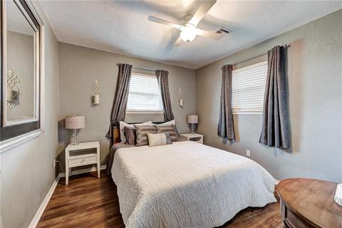 1216 Janeway Ave, Moore, OK 73160 photo 31