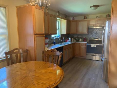502 E 10th St, Broken Bow, OK 74728 photo 6