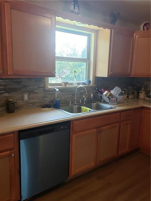 502 E 10th St, Broken Bow, OK 74728 photo 8
