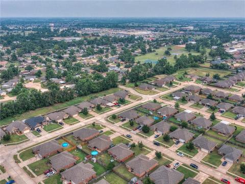 528 E Juniper Ln, Mustang, OK 73064 photo 36