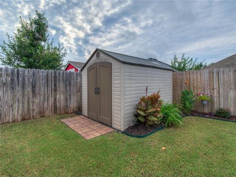 528 E Juniper Ln, Mustang, OK 73064 photo 33