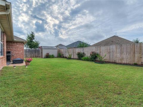 528 E Juniper Ln, Mustang, OK 73064 photo 32