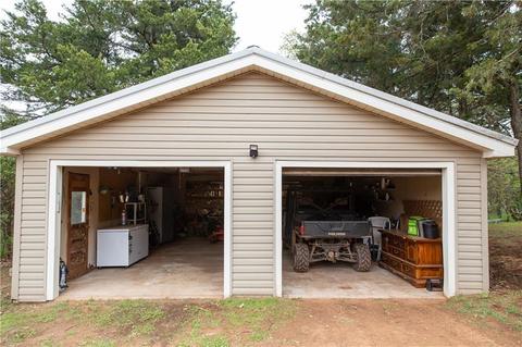 21101 E Second St, Hinton, OK 73047 photo 17