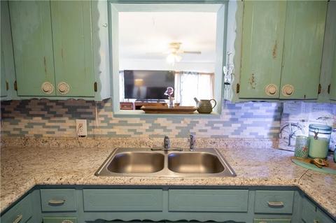 21101 E Second St, Hinton, OK 73047 photo 12