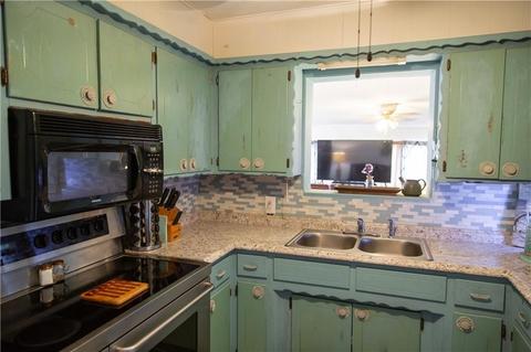 21101 E Second St, Hinton, OK 73047 photo 11