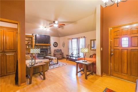 778 E Harrison St, Harrah, OK 73045 photo 6