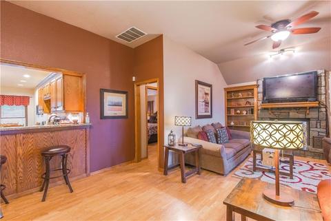 778 E Harrison St, Harrah, OK 73045 photo 7