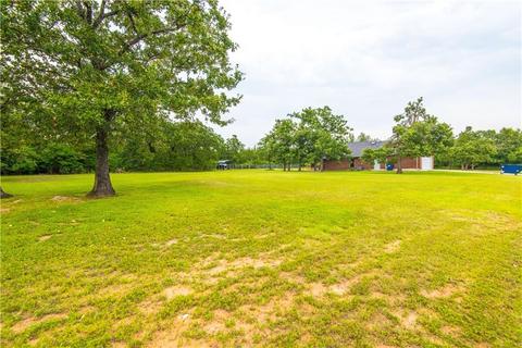 778 E Harrison St, Harrah, OK 73045 photo 5