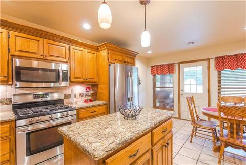 778 E Harrison St, Harrah, OK 73045 photo 12
