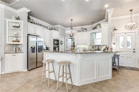 2367 E Rock Creek Rd, Tuttle, OK 73089 photo 10