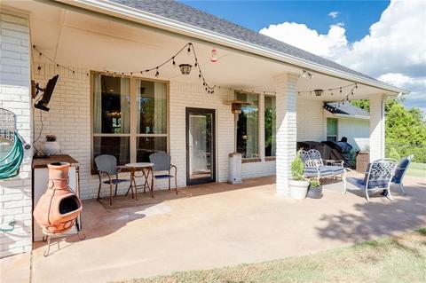 2367 E Rock Creek Rd, Tuttle, OK 73089 photo 32