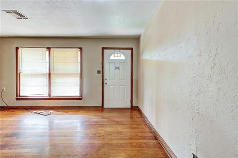 1929 E Seward Rd, Guthrie, OK 73044 photo 4