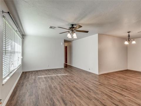 219 N 9th St, Mcloud, OK 74851 photo 14