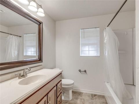 219 N 9th St, Mcloud, OK 74851 photo 33