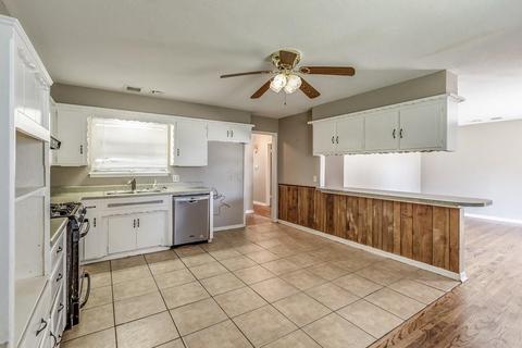 6910 NW 60th Dr, Bethany, OK 73008 photo 5