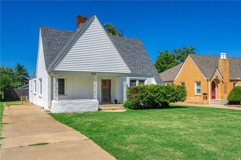 805 E Cypress St, Altus, OK 73521 photo 2