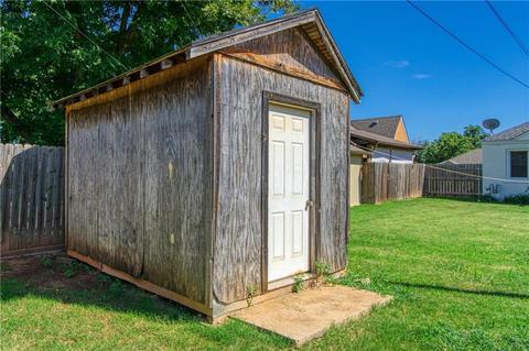 805 E Cypress St, Altus, OK 73521 photo 23