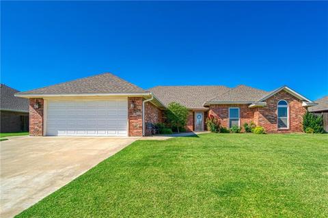 3129 White Tail Dr, Altus, OK 73521 photo 2