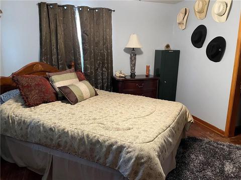 1704 Custer Ave, Clinton, OK 73601 photo 24