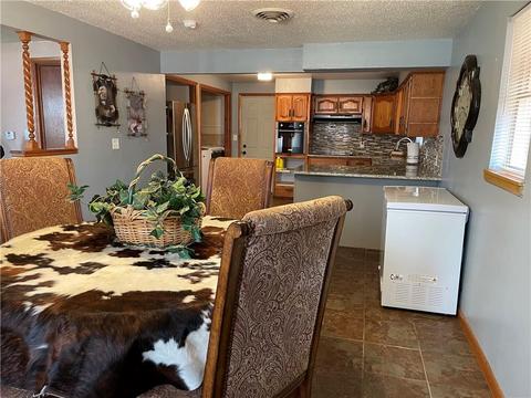 1704 Custer Ave, Clinton, OK 73601 photo 17