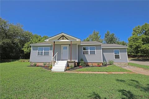 737 N 3rd St, Purcell, OK 73080 photo 4