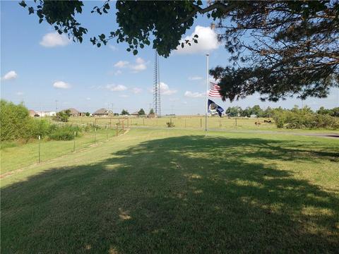 618 S Frisco Rd, Tuttle, OK 73089 photo 22