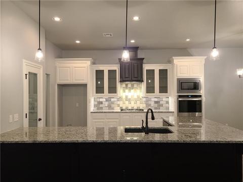 1310 Kimberlin Ln, Tuttle, OK 73089 photo 8