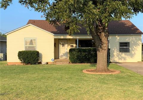 513 N Birch St, Altus, OK 73521 photo 1