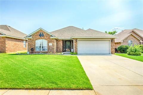 544 Elder Ln, Mustang, OK 73064 photo 1