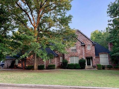 1721 N Augusta Dr, Ada, OK 74820 photo 1